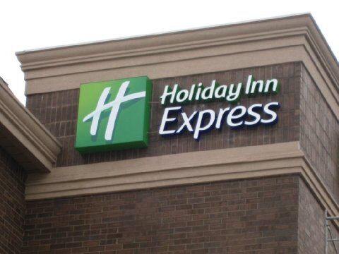 Hotel Express Schaumburg-rolling Meadows By Ihg